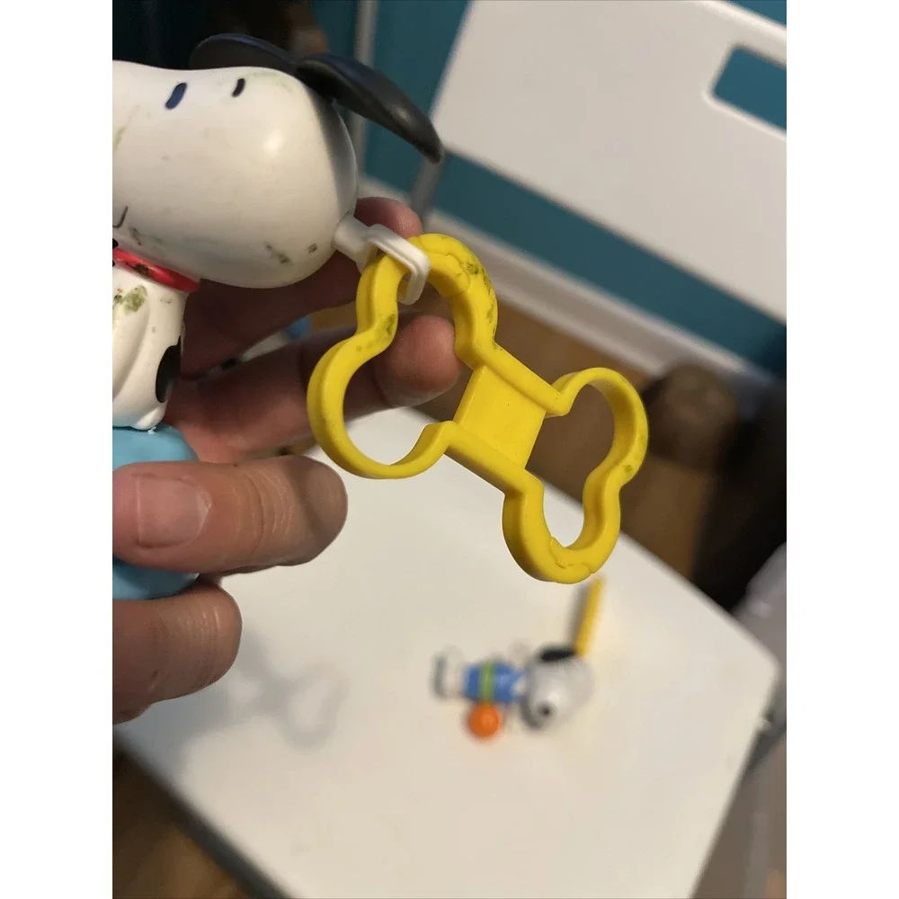 McDonalds peanuts basketball